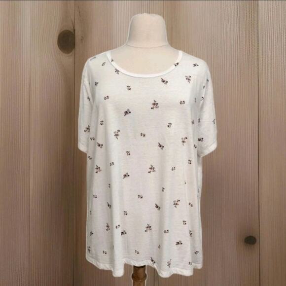 C&C California Tee Size 3X Short Sleeves Ditsy Floral - Picture 1 of 12